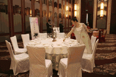 <b>贯彻董事长舒建辉先生提出的“三点”———“</b>